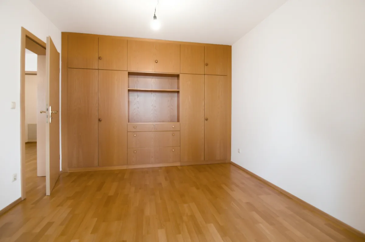Schlafzimmer Ansicht 1