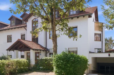 Schöne, gepflegte 3-Zimmerwohnung im 1.OG, 85567 Grafing, Etagenwohnung