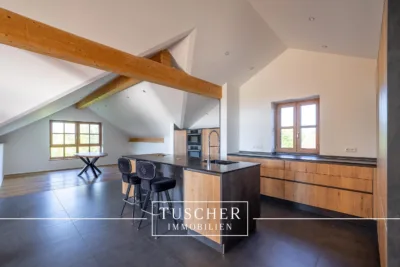 Exklusiv ausgestattete 4,5 Zi.-Maisonette-Whg. in ländlicher Wohnlage!, 85664 Hohenlinden, Maisonette