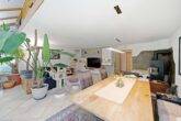 Wohnzimmer (Ansicht 2)