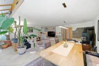 Wohnzimmer (Ansicht 2)