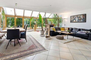 Energieeffizientes Ein-/ Zweifamilienhaus mit traumhaftem Garten in naturnaher Ortsrandlage!, 85667 Oberpframmern, Einfamilienhaus