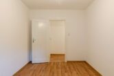 Schlafzimmer (Ansicht 2) - Top gepflegte 3-Zi.-Wohnung zum Wohlfühlen!