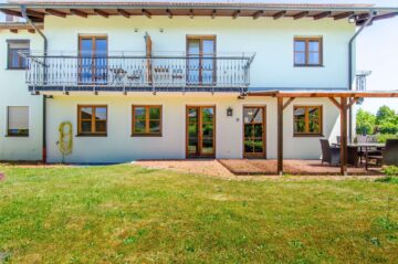 Wo Familienglück ein Zuhause findet – Großzügiges EFH mit schönem Garten, 85664 Hohenlinden, Einfamilienhaus