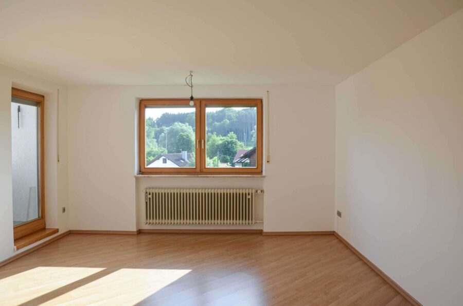 Wohnzimmer (Ansicht 1)