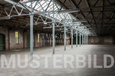 Flexible Lagerlösung nahe Grafing – Teilflächen mit ca. 200 m² und 460 m² verfügbar!, 85567 Grafing bei München, Lagerfläche