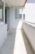 Balkon (Ansicht 2) - Sonnige 3-Zi.-Wohnung mit Südbalkon in ruhiger Lage!