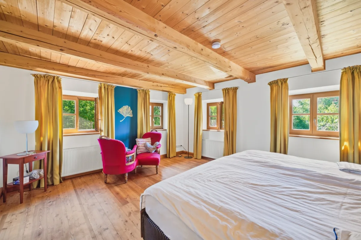 Schlafzimmer im OG (Ansicht 2)