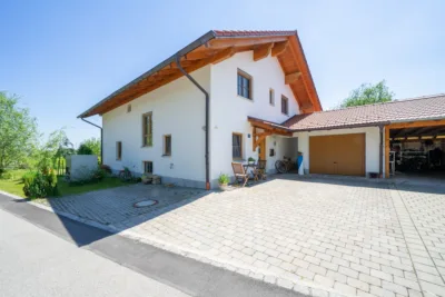 Verkauft – Wunderschönes Einfamilienhaus im Grünen – DB/MVV 20 Min. in München!, 85617 Aßling, Einfamilienhaus