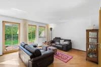Wohnzimmer (Ansicht 1)