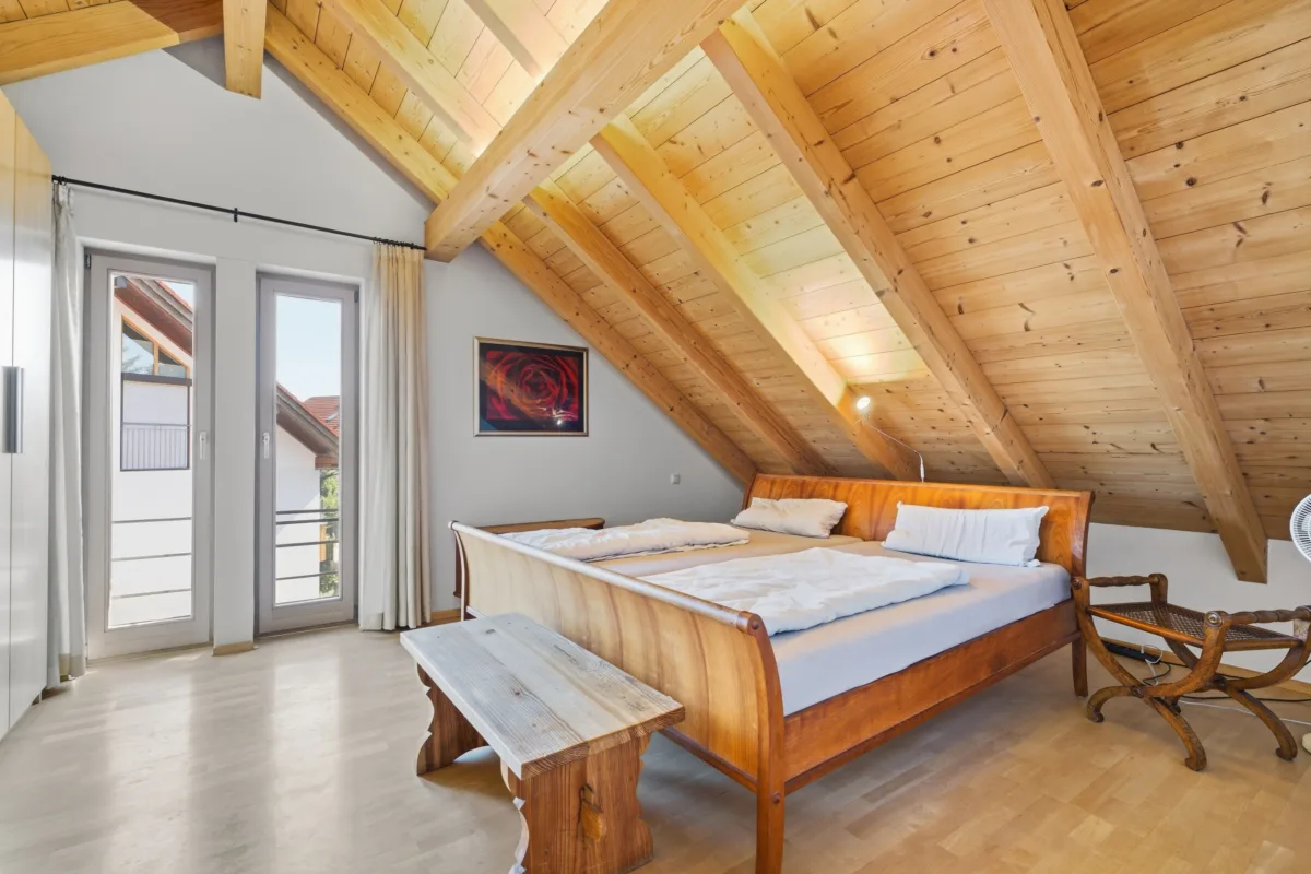 Elternschlafzimmer im DG
