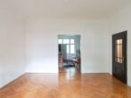 Durchblick zu Zimmer 2 - Gern - Attraktive Bürofläche in stilvollem Ambiente!